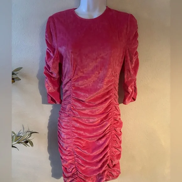 GANNI
Ruched velvet minidress size 40 - Picture 3 of 8